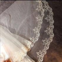 wedding photo -  cathedral wedding Veil With flower ornamens lace veil, boho floral floor length lace veil,mantilla juliet veil,first communion white lace