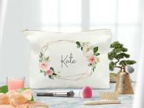 Bridesmaid MakeUp Bag-Personalized makeup bag-Wedding Party Cosmetic Bag-Bridesmaid Makeup Pouch-Makeup Bag for Bridesmaid-Bridesmaid gift wedding photo - Bridesmaid MakeUp Bag-Personalized makeup bag-Wedding Party Cosmetic Bag-Bridesmaid Makeup Pouch-Makeup Bag for Bridesmaid-Bridesmaid gift