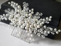Pearl Crystal Bridal Hair Comb, Wedding Hair Piece, White Pearl Crystal Headpiece, Bridal Pearl Hair Jewelry, Crystal Pearl Bridal Hairpiece wedding photo - Pearl Crystal Bridal Hair Comb, Wedding Hair Piece, White Pearl Crystal Headpiece, Bridal Pearl Hair Jewelry, Crystal Pearl Bridal Hairpiece