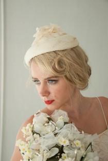 wedding photo -  Vintage white floral veil hat, organza floral pillbox, netting, ivory 1950s wedding formal pin-up mid-century