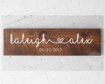 Engagement Gift//Wedding Date Sign//Wedding Gift//Pallet Sign//photography props//rustic wedding decor//bridal shower gift//gift for bride wedding photo - Engagement Gift//Wedding Date Sign//Wedding Gift//Pallet Sign//photography props//rustic wedding decor//bridal shower gift//gift for bride