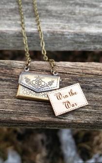 locket envelope weddbook