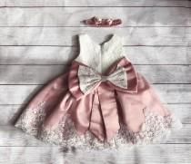wedding photo - Dusty pink flower girl dress,  lace  top,Baby  toddler dress,tulle  lace dress girl dress, 1ers birthday, 12 months