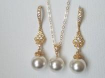 wedding photo -  Gold Pearl Bridal Jewelry Set, Swarovski White Pearl Earrings Necklace Set, Pearl Chandelier Earring Pearl Wedding Jewelry Set Pearl Pendant