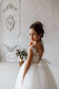 Wedding girl dress First communion dress Tulle flower girl dress Flower girl dress lace Ivory flower girl dress Flower dress tutu wedding photo - Wedding girl dress First communion dress Tulle flower girl dress Flower girl dress lace Ivory flower girl dress Flower dress tutu