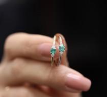 wedding photo - Emerald Ring Sapphire Round Diamond 3 Stones Simple Engagement Ring, Round Brillant Diamond,Wedding Gold Diamond Ring