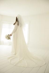 wedding photo - Vintage long-sleeve wedding dress, off-white train boho gown, Victorian simple modest 1970s retro M L