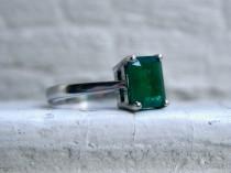 wedding photo - Gorgeous Vintage Platinum Solitaire Natural Emerald Engagement Ring - 3.00ct.