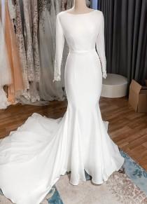 wedding photo - Minimalist bridal style with long sleeves/ Crepe mermaid wedding dress