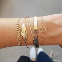 wedding photo - Stackable Multi Layered Gold Bangle Bracelet Set 