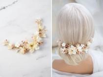 wedding photo - Bridal Hair Vine with Flowers, dried Baby's Breath, blush, ivory, cream flowers, Wedding Headpiece Vintage Inspired Hair piece