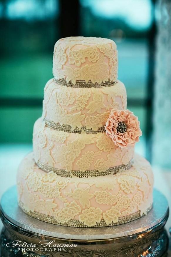 Brilliant Wedding Cakes That Will Inspire You - Weddbook