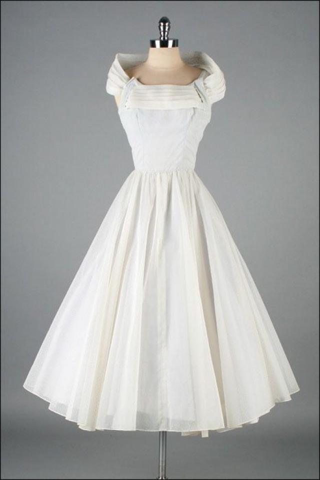Retro Wedding - Vintage 1950s Dress Swiss Dot #2070385 - Weddbook