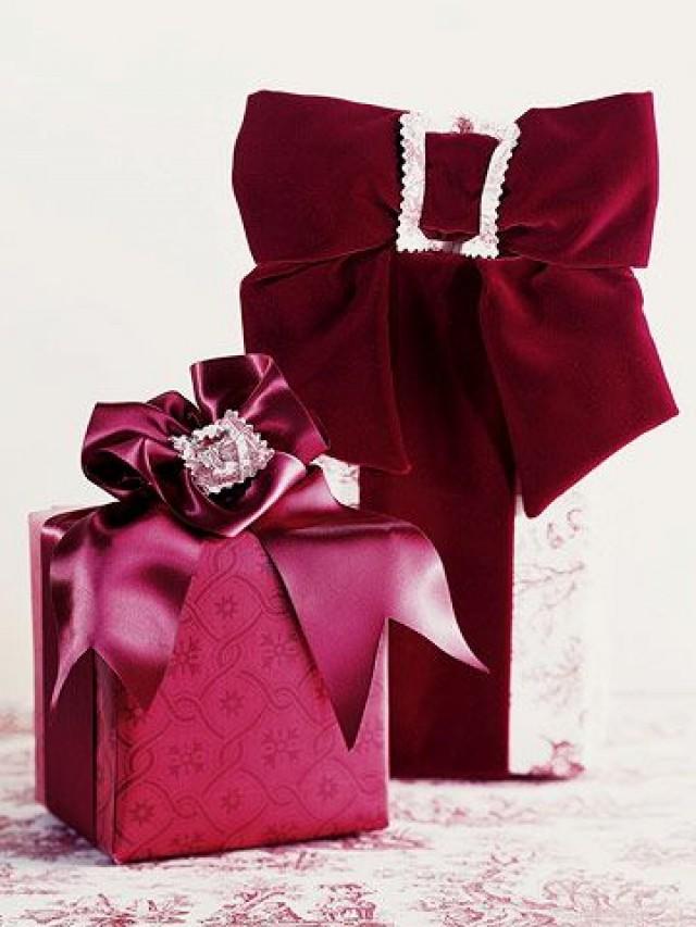Burgundy Wedding - Elegant Gift Wrapping #2095377 - Weddbook