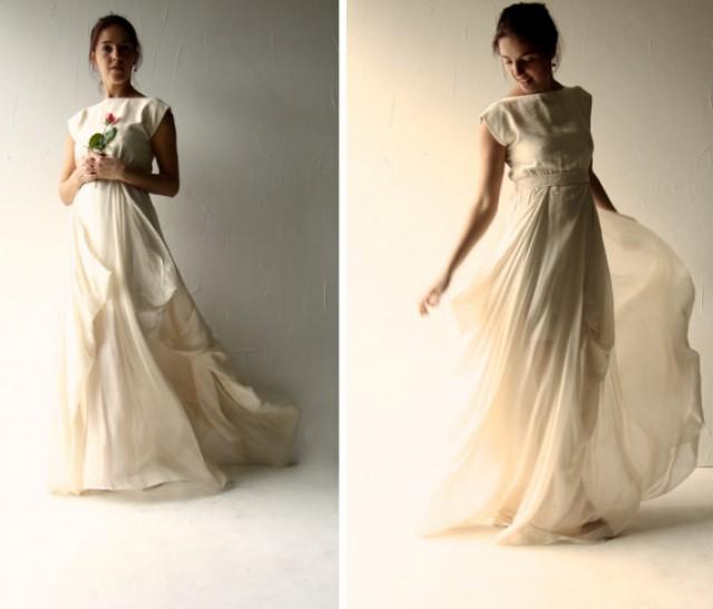 Modern Hippie Wedding Dresses 10