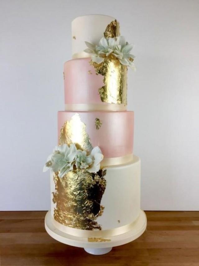 30 Glamorous Gold Leaf Wedding Cakes - Weddingomania - Weddbook