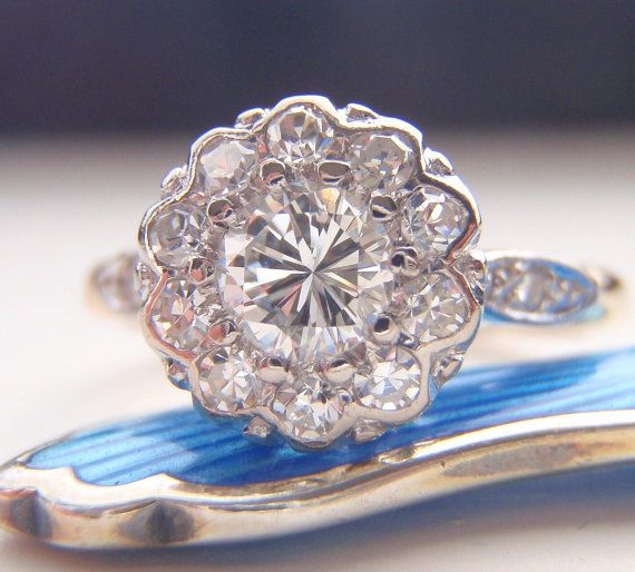 Engagement Ring. Vintage Diamond Cluster Flower Design. Quality 18K ...