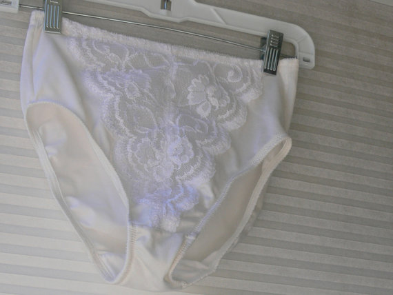 Lingerie - White Panties Size 6 #2259085 - Weddbook