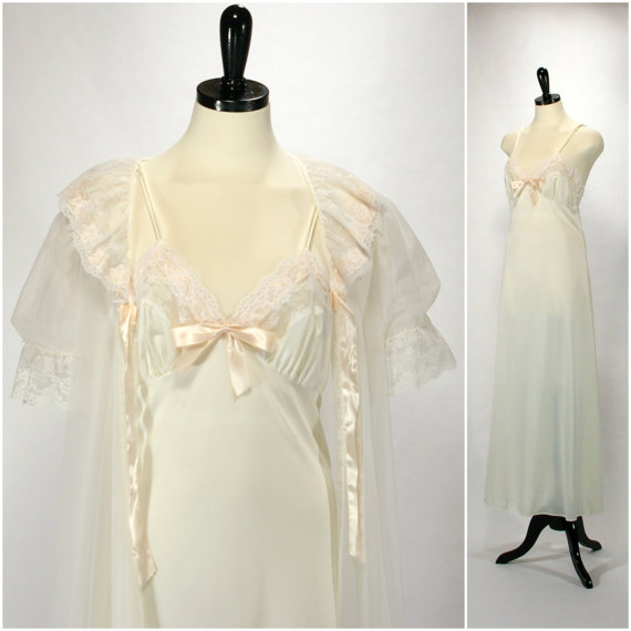 Bridal White Peignoir Set, Vintage Lingerie Val Mode Peignoir Robe And ...