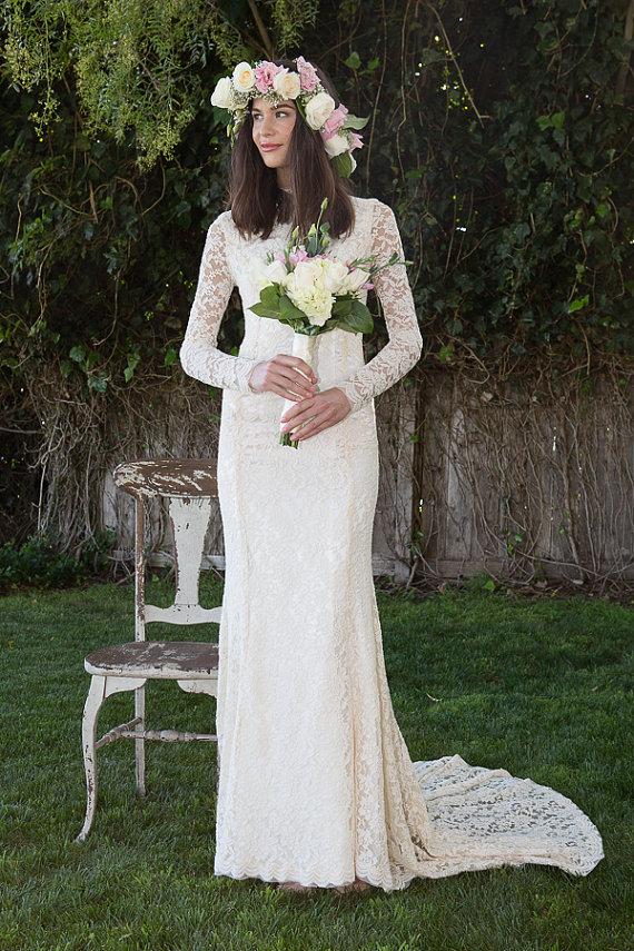 Classic Lace Wedding Dress With Long Sleeve. Stretch Embroidered Lace ...
