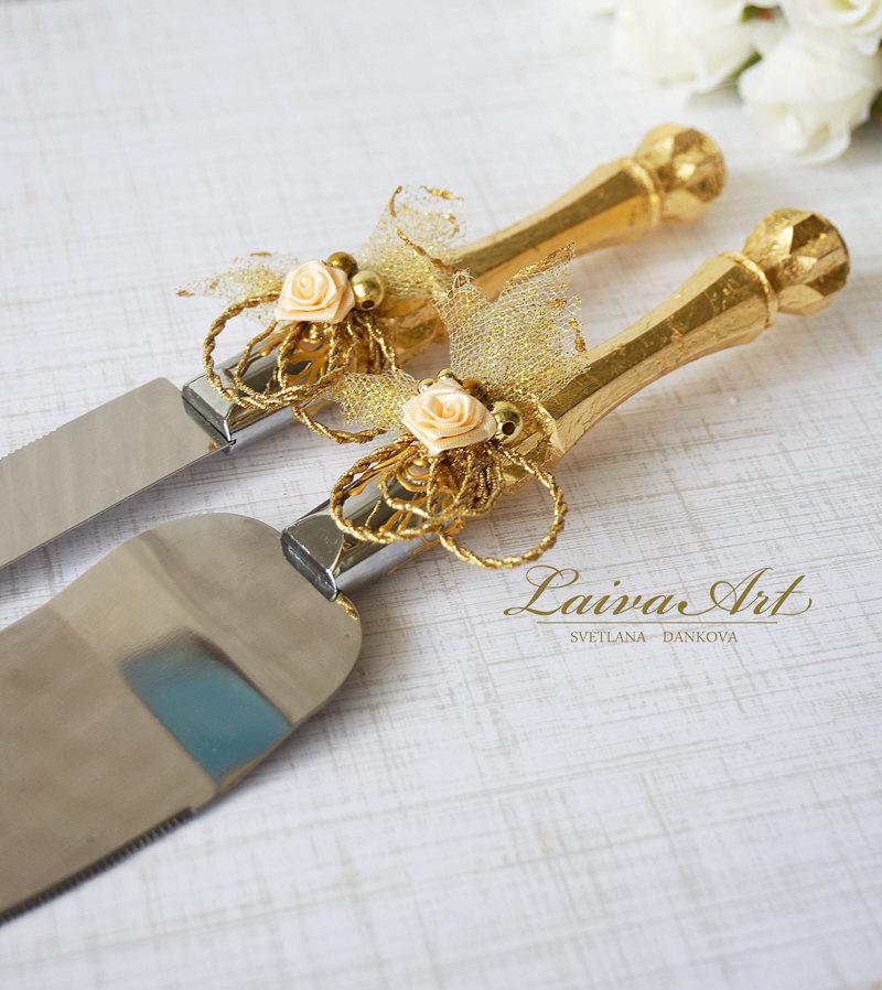 How To Decorate A Wedding Cake Knife And Server ...